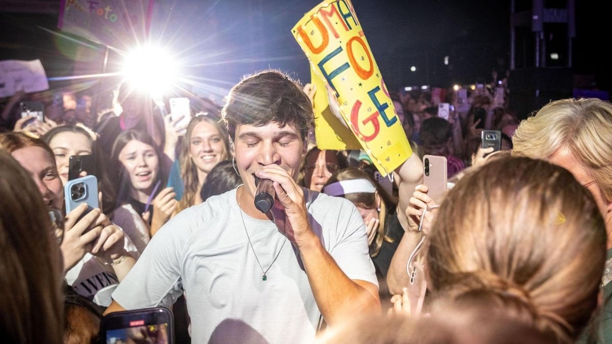 Wincent Weiss beim Zeltfestival Ruhr am Donnerstagabend, 22. August. 