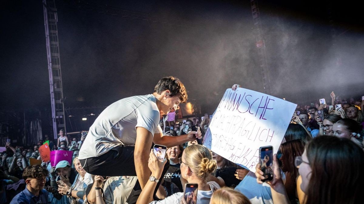 Wincent Weiss beim Zeltfestival Ruhr am Donnerstagabend, 22. August. 