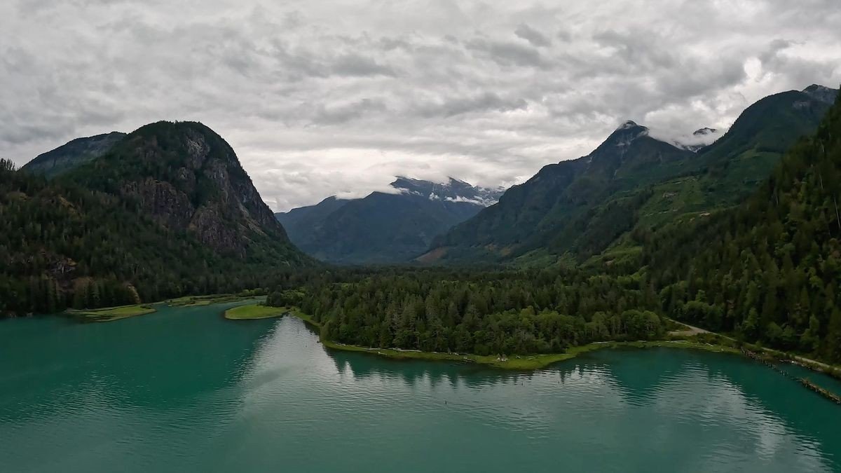 Die dritte Staffel von 7 vs. Wild fand auf einer Insel an der Westküste Kanadas statt.