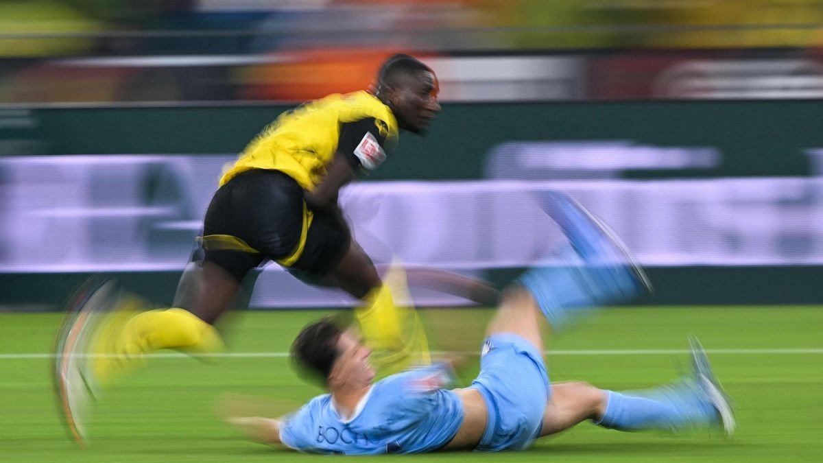 Tim Oermann kam vor dem 3:2 gegen Serhou Guirassy zu spät. Das hatte aber nichts mit fehlender Fitness des VfL Bochum im Spiel gegen Borussia Dortmund zu tun.