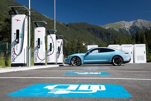 Hohe Roaminggebühren verteuern das Elektroauto