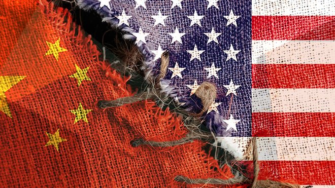 Usa, China, Huawei, Handel, Sanktionen, Handelskrieg, Flagge, Versus, Fahne, Handelsverbot, vs., China vs. USA, VS, Handelsstreit, US, America, flag, Huawei vs. USA, USA vs. China, Huawei versus USA, Chinesisch, Handelsabkommen, Trade