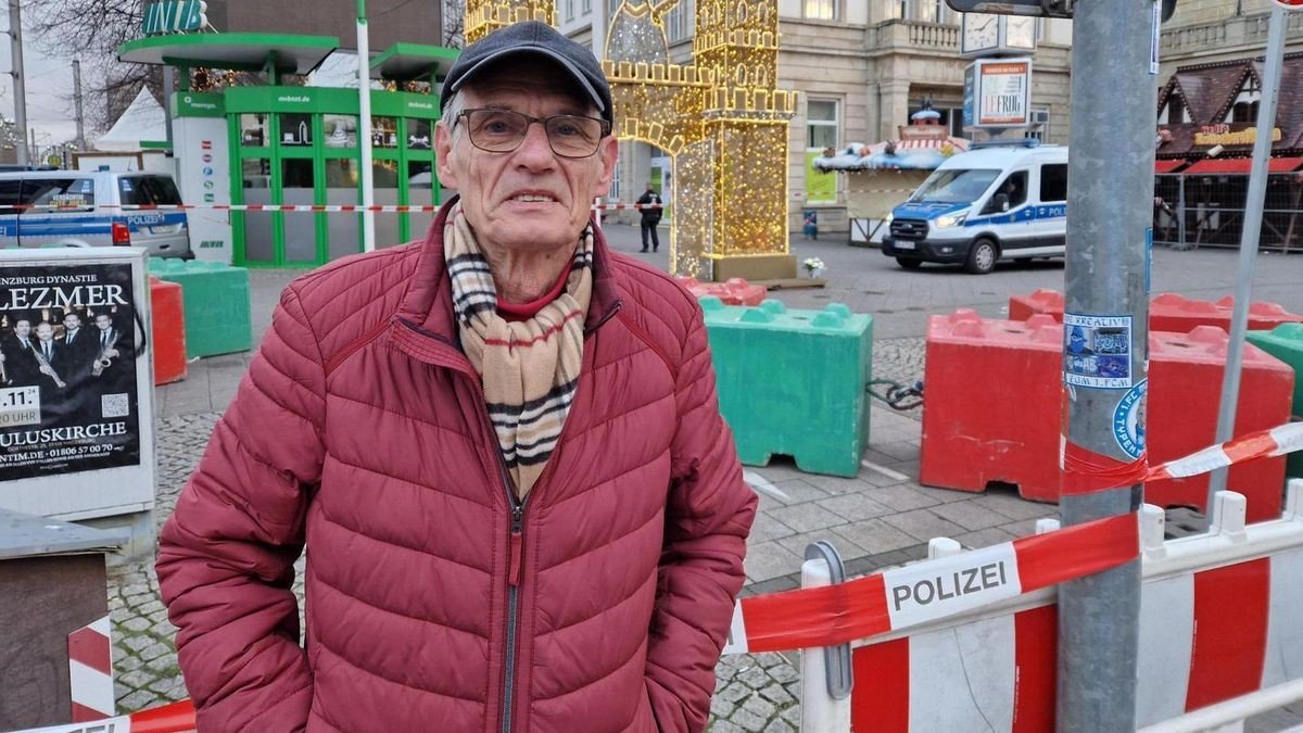 Bernd Kryk wurde Zeuge des Anschlags in Magdeburg. Am Tag danach legt er Blumen nieder.