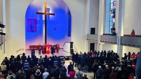 Andacht in der Citykirche Konkordien in Mannheim nach der Amokfahrt