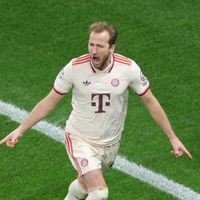 Münchens Harry Kane jubelt nach dem Tor zum 0:1. 