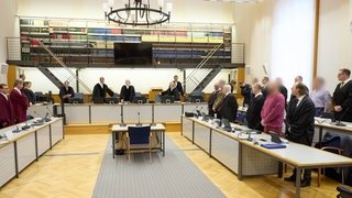 Im Prozess gegen die mutmaßliche Terrrorgruppe "Vereinte Patrioten" sagt ein verdeckter Ermittler aus.